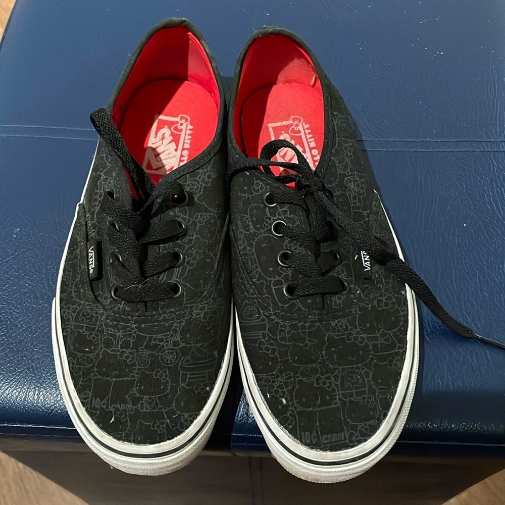 Hello Kitty Vans size 6.5
